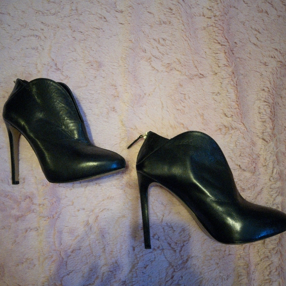 Nine West shoes - Picture 2 of 3